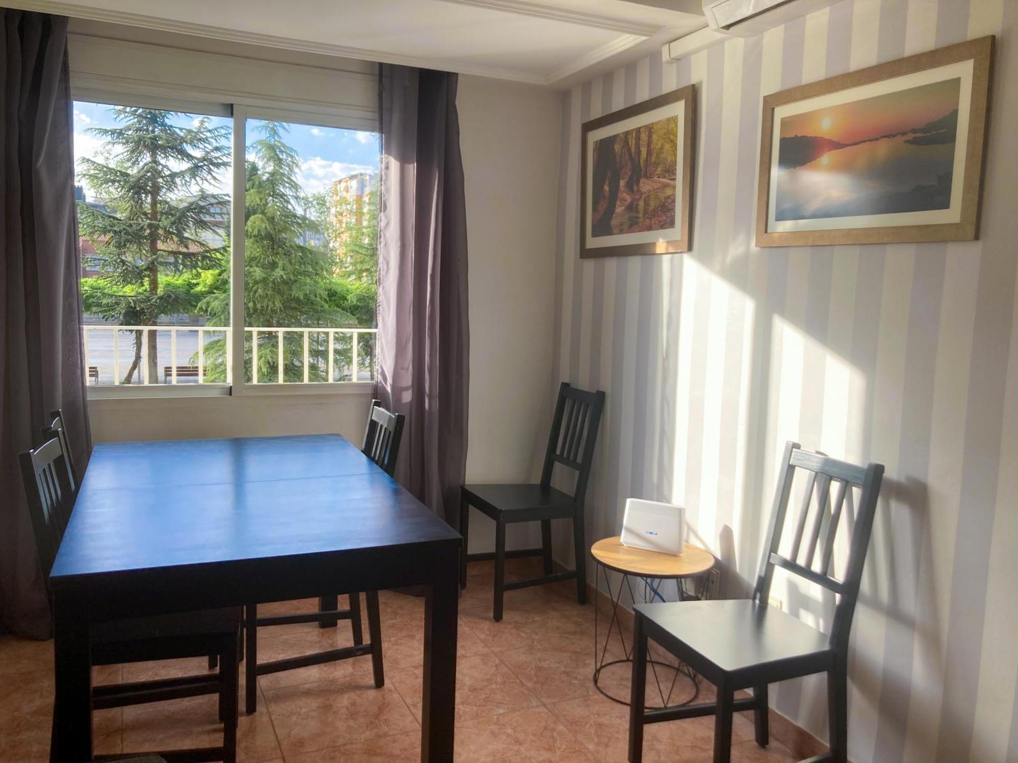 Apartment Luninoso Y Practico En El Centro Con Amplio Parking Incluido